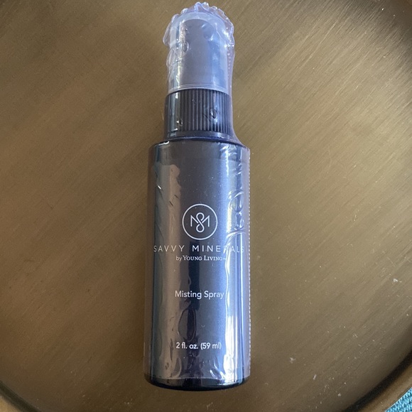 Young Living Other - Savvy Minerals Young Living Misting Spray